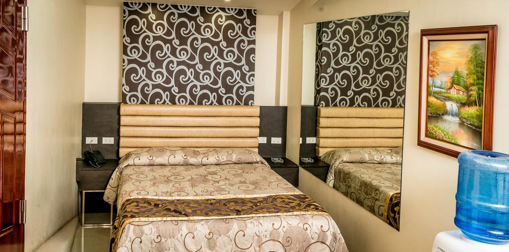 Score Birds Hotel Angeles Bagian luar foto