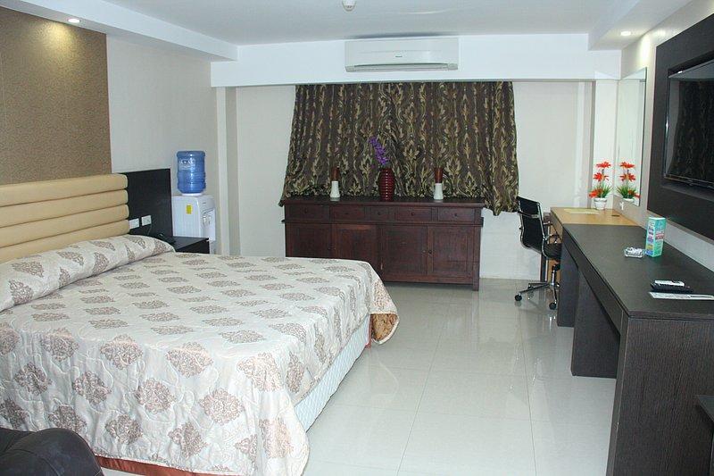 Score Birds Hotel Angeles Bagian luar foto