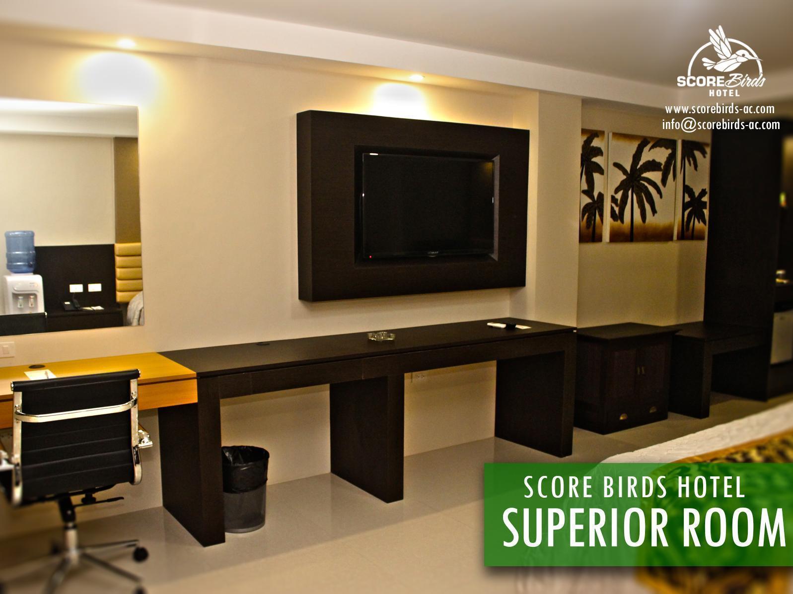 Score Birds Hotel Angeles Bagian luar foto