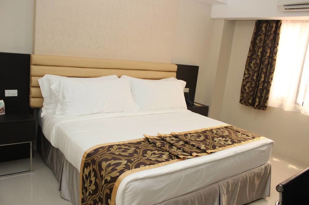 Score Birds Hotel Angeles Bagian luar foto
