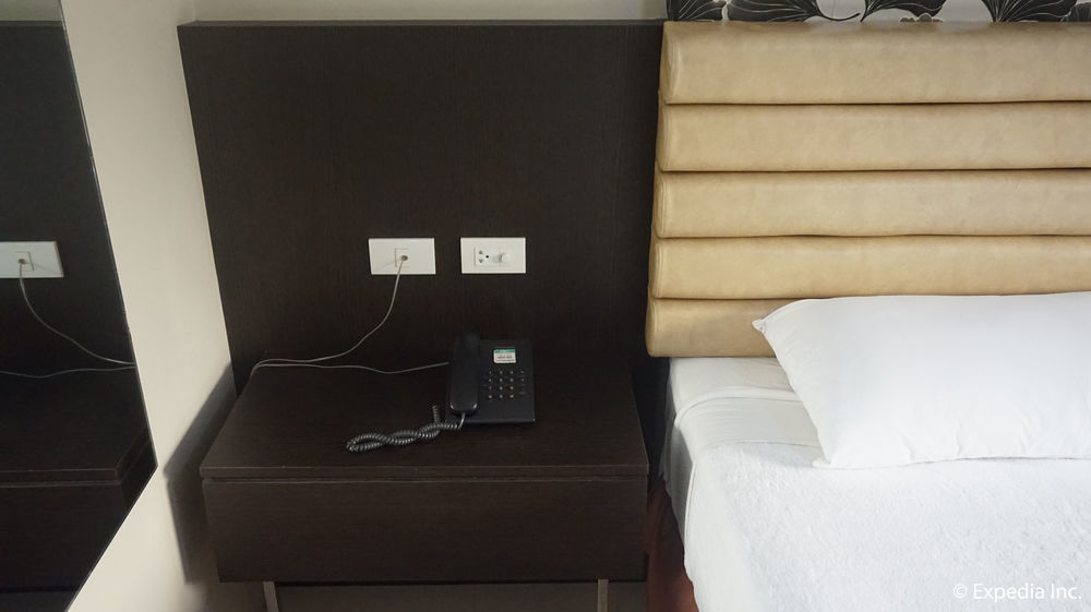 Score Birds Hotel Angeles Bagian luar foto